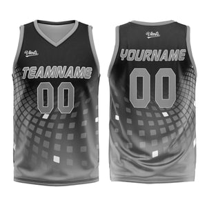 Uniforme de baloncesto personalizado en negro y gris con tu logotipo-nombre y número impresos