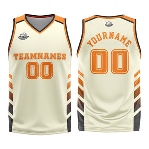Uniforme de baloncesto personalizado color crema y naranja con tu logotipo-nombre y número impresos