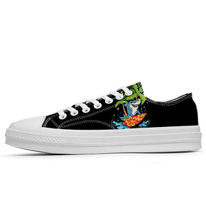 Realza tu estilo con las zapatillas bajas de lona Shark para hombre y mujer