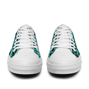Resalta tu estilo con las zapatillas bajas de lona Fish para hombre y mujer