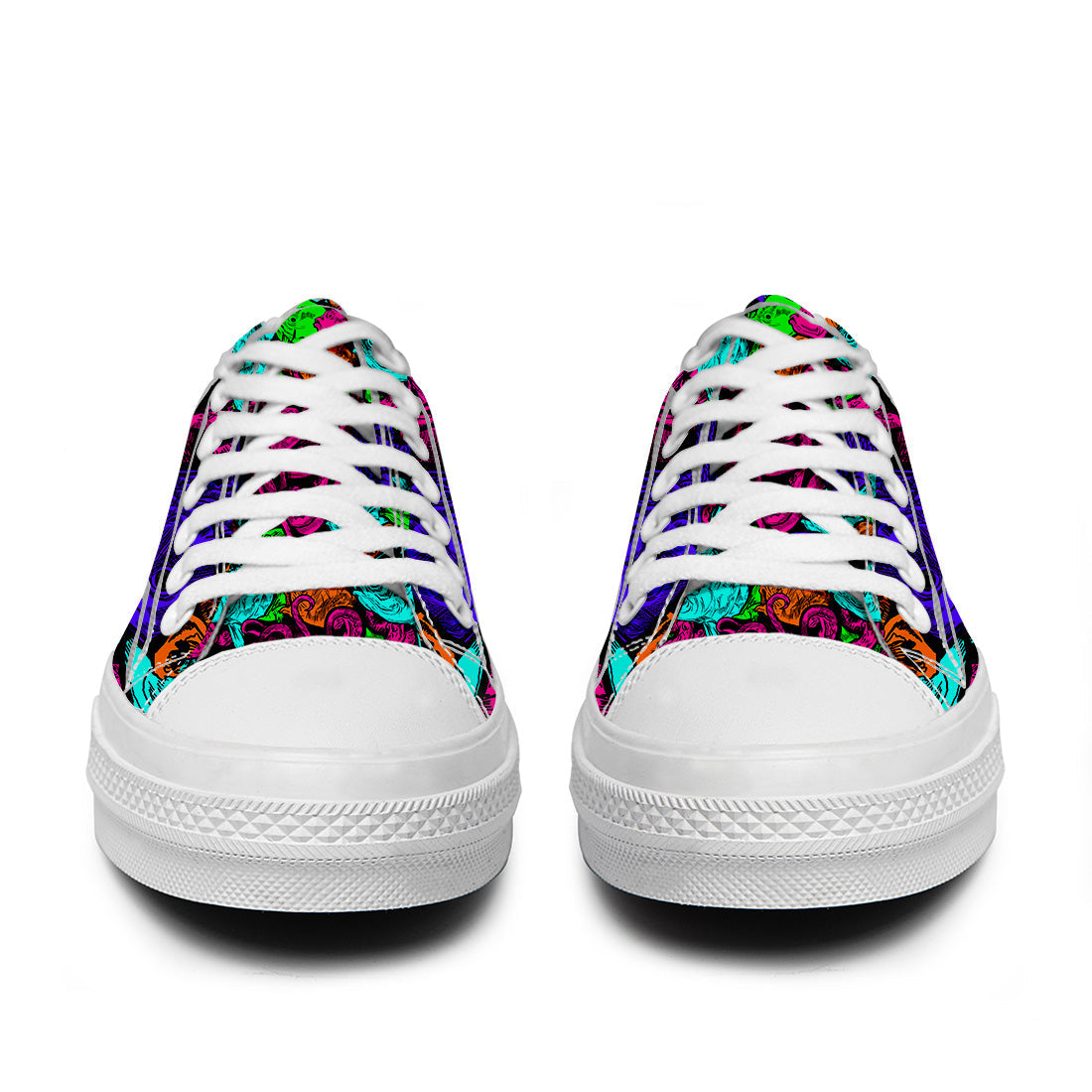 Resalta tu estilo con las zapatillas bajas de lona Fish para hombre y mujer