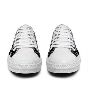 Realza tu estilo con las zapatillas bajas de lona Wolf para hombre y mujer