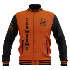 Chaquetas universitarias impermeables negras y naranja oscuro personalizadas con nombre-número y logotipo bordados a medida