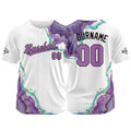 Dise?o personalizado de camiseta de béisbol con estampado completo en blanco morado y verde