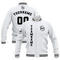 Chaquetas universitarias blancas impermeables personalizadas con nombre-número y logotipo bordados a medida