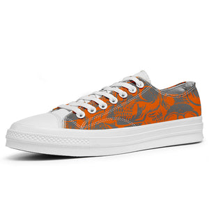 Resalta tu estilo con las zapatillas bajas de lona Skeleton para hombre y mujer