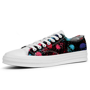 Resalta tu estilo con las zapatillas bajas de lona Skeleton para hombre y mujer