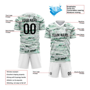 Uniforme de fútbol personalizado para niños y adultos & conjunto personalizado & camiseta verde claro & papel tapiz
