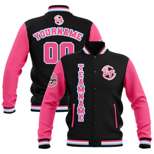 Chaquetas universitarias impermeables personalizadas en negro-rosa y azul claro con nombre-número y logotipo bordados