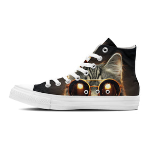 Cool Cat Canvas: Libera tu estilo con estas zapatillas de lona de media caña para hombre y mujer