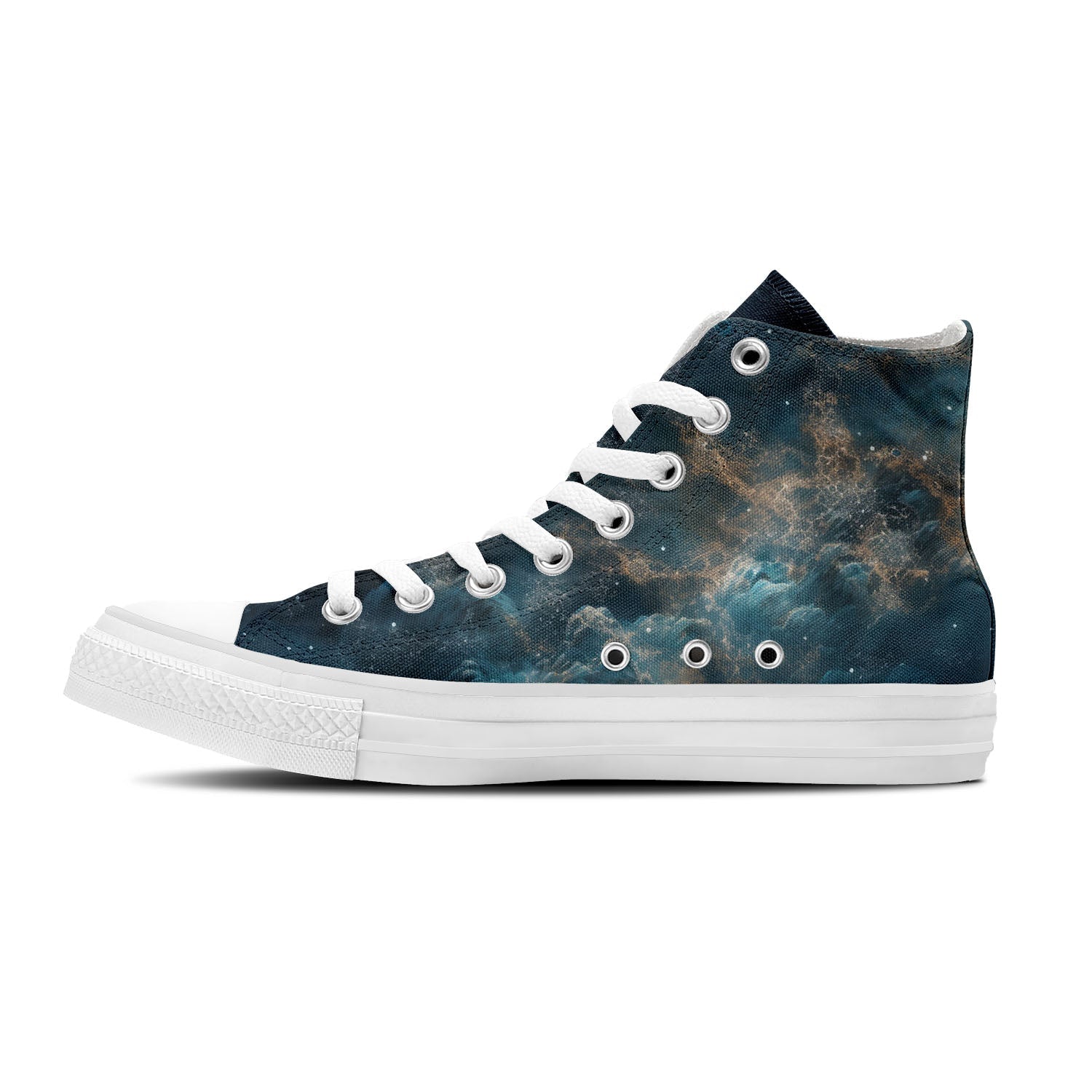 Bajo el dosel celestial: Zapatillas unisex de lona de media caña -Abraza la noche con el diseño Cielo de Medianoche