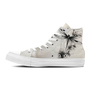 Ink Serenity: Zapatillas de lona de media caña para hombre y mujer -Adéntrate en la relajante esencia de la tinta japonesa con diseños inspirados en libélulas