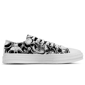 Resalta tu estilo con las zapatillas bajas de lona Skeleton para hombre y mujer