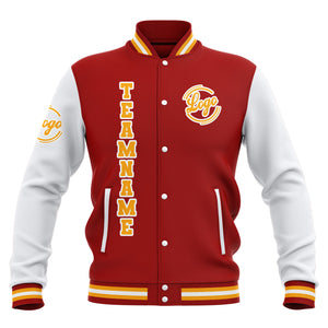 Chaquetas universitarias impermeables personalizadas en rojo-blanco y amarillo con nombre-número y logotipo bordados