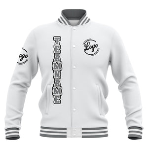 Chaquetas universitarias impermeables blancas y grises personalizadas con nombre-número y logotipo bordados a medida