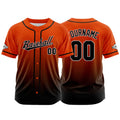 Camiseta de béisbol con dise?o personalizado estampado completo en negro y naranja