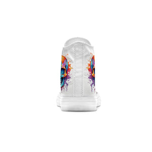 Paleta gótica: Zapatillas de lona de media caña para hombre y mujer: Abraza la elegancia oscura con un diseño de calaveras a lápiz-una fusión de colores y patrones intrincados