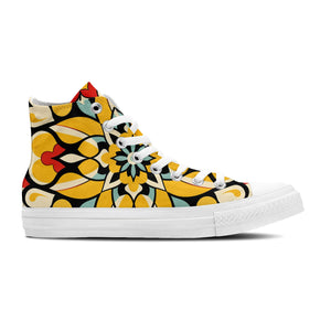 Golden Horizons: Déjese seducir por el estilo marroquí con estas zapatillas de lona de media caña-radiantes en rojos y amarillos