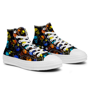 Resalta tu estilo con las zapatillas de lona de caña media Skeleton para hombre y mujer