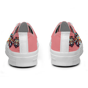 Resalta tu estilo con las zapatillas bajas de lona Lion para hombre y mujer