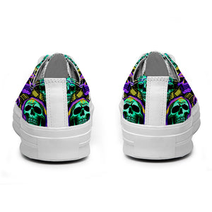 Resalta tu estilo con las zapatillas bajas de lona Skeleton para hombre y mujer