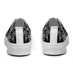 Resalta tu estilo con las zapatillas bajas de lona Fish para hombre y mujer