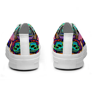 Resalta tu estilo con las zapatillas bajas de lona Skeleton para hombre y mujer