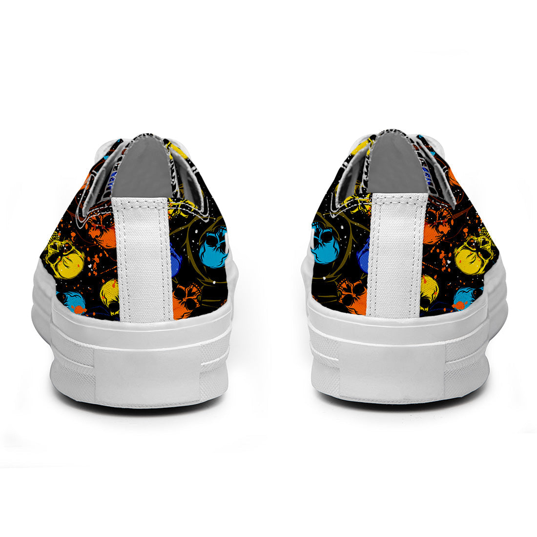 Resalta tu estilo con las zapatillas bajas de lona Skeleton para hombre y mujer