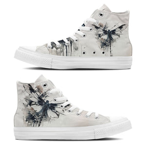 Elegancia efímera: Zapatillas de lona de media caña con estampado de libélula y tinta japonesa: Déjese cautivar por la serena belleza del arte de la tinta con cada paso