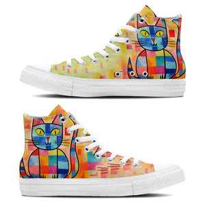 Pasarela creativa: da rienda suelta a tu imaginación con estas zapatillas de lona de caña alta: moda unisex adornada con el encanto y la originalidad de los estampados inspirados en gatos