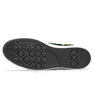Realza tu estilo con las zapatillas bajas de lona Shark para hombre y mujer