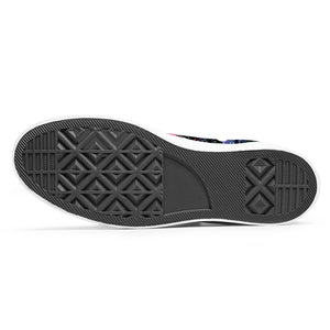 Resalta tu estilo con las zapatillas de lona de caña media Skeleton para hombre y mujer