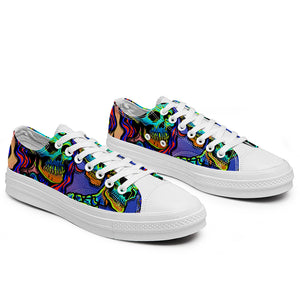 Resalta tu estilo con las zapatillas bajas de lona Skeleton para hombre y mujer