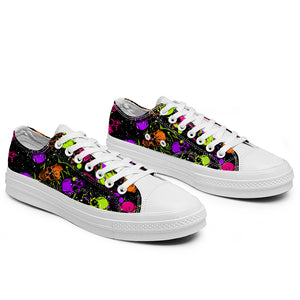 Resalta tu estilo con las zapatillas bajas de lona Skeleton para hombre y mujer