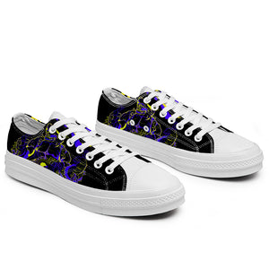 Realza tu estilo con las zapatillas bajas de lona Shark para hombre y mujer