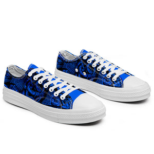 Resalta tu estilo con las zapatillas bajas de lona Fish para hombre y mujer