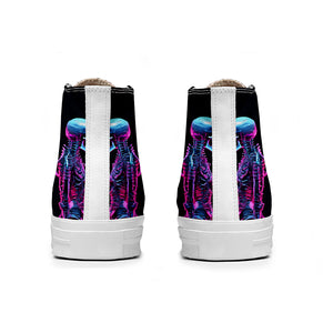 Resalta tu estilo con las zapatillas de lona de caña media Skeleton para hombre y mujer