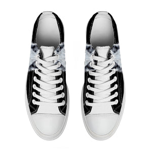 Realza tu estilo con las zapatillas bajas de lona Wolf para hombre y mujer