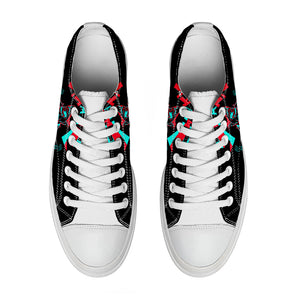 Realza tu estilo con las zapatillas bajas de lona Shark para hombre y mujer