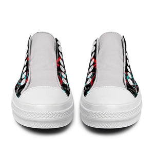 Realza tu estilo con las zapatillas bajas de lona Shark para hombre y mujer