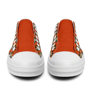 Resalta tu estilo con las zapatillas bajas de lona Lion para hombre y mujer