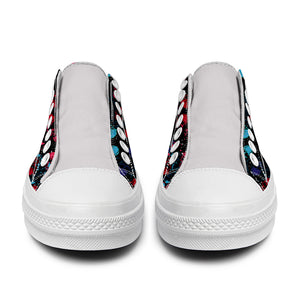 Resalta tu estilo con las zapatillas bajas de lona Skeleton para hombre y mujer