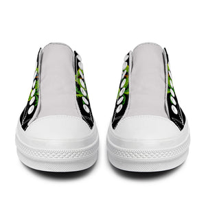 Realza tu estilo con las zapatillas bajas de lona Shark para hombre y mujer