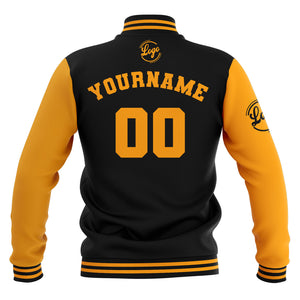 Chaquetas universitarias impermeables negras y amarillas personalizadas con nombre-número y logotipo bordados a medida